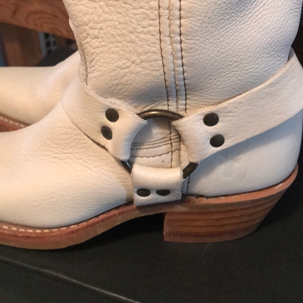FRYE HARNESS BOOTS!!! Sz 6.5